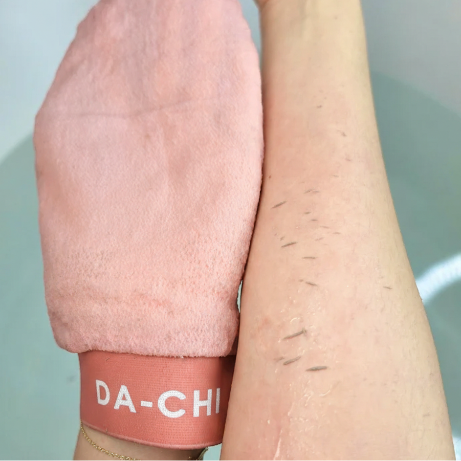 DA-CHI Exfoliating Glove