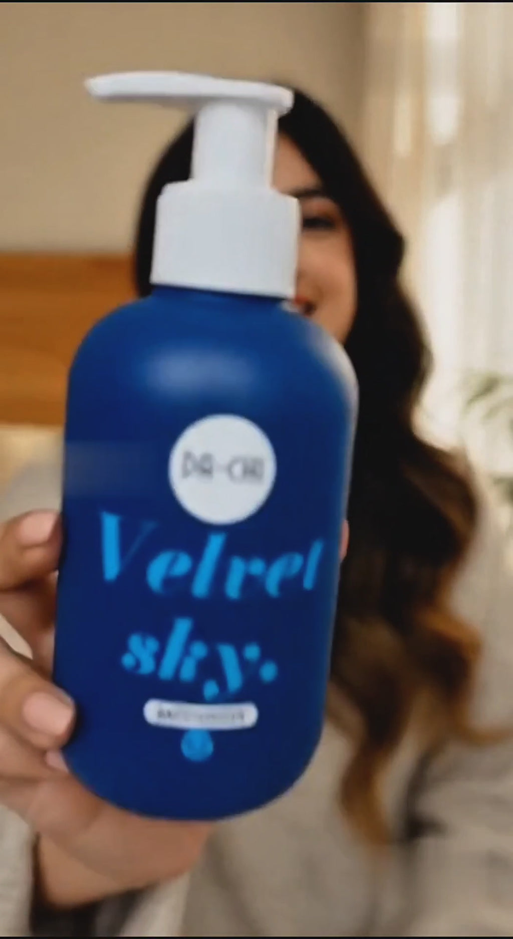 Velvet sky -BRIGHTENING MOISTURIZER 6.7oz